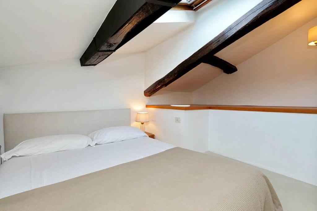 Trastevere Charming Loft | Romeloft Экстерьер фото